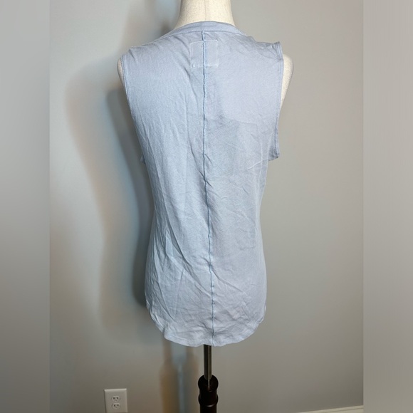 NWT sz M Chaser light blue sleeveless tank shirttail scoop neck soft - Picture 4 of 7